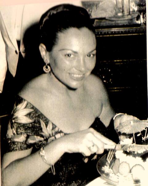 Image of Sonia Weitz in 1960